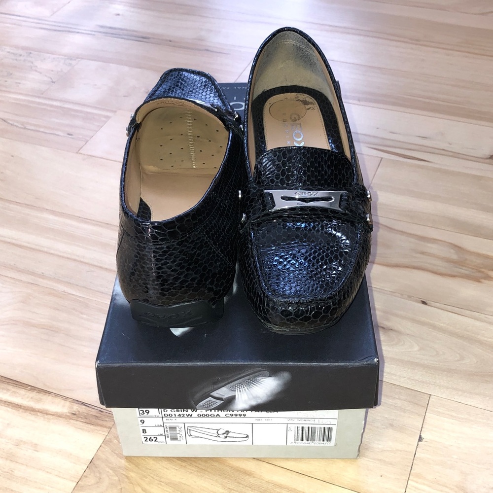 GEOX Respira Black Patent Snake Print Leather Loafers with Silver Accent - 39